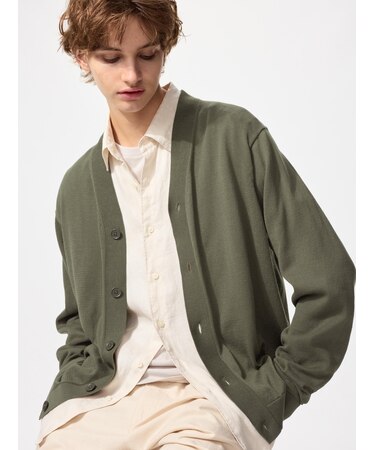 ニットVネックカーディガン