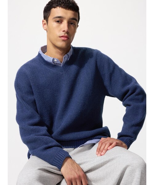 3DスフレヤーンVネックセーター｜ユニクロの通販｜\u0026mall（アンドモール