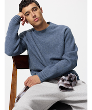 スフレヤーンクルーネックセーター