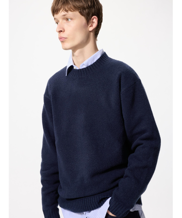 スフレヤーンクルーネックセーター