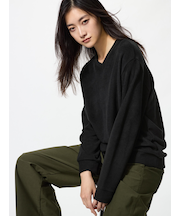 ソフトニットフリースVネックT