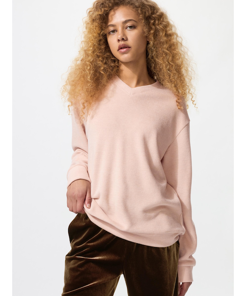 ソフトニットフリースVネックT