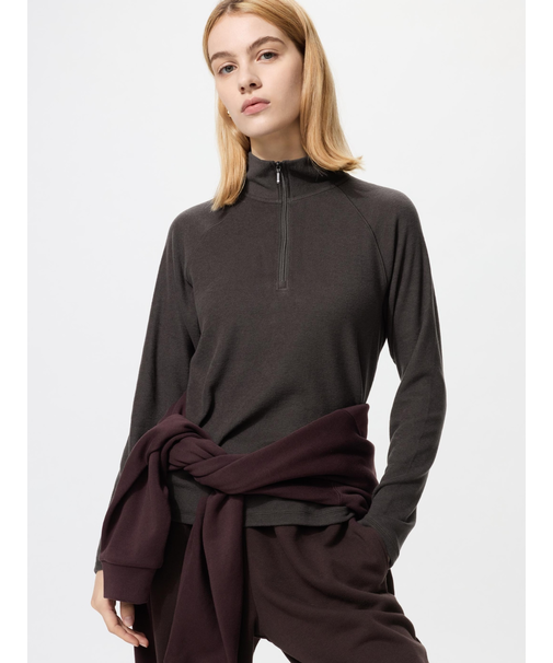 ヒートテックストレッチフリースハーフジップT/長袖