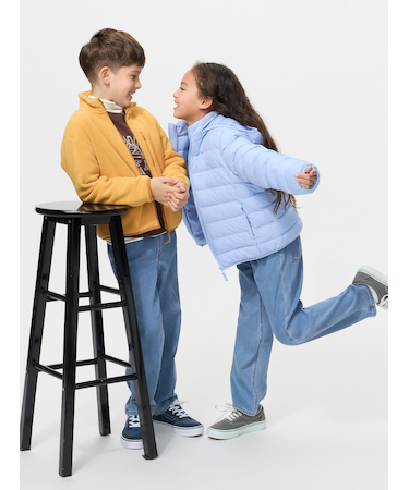 EZYレギュラーフィットジーンズ