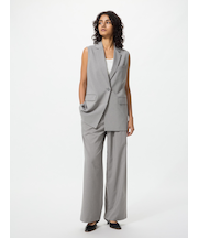 イージータックパンツ