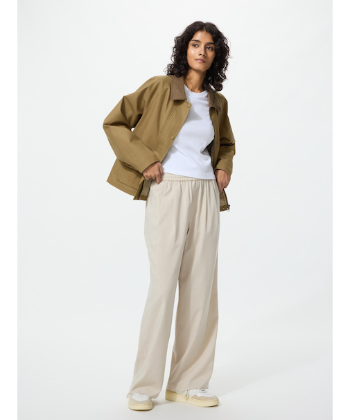 イージータックパンツ