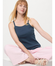 スクエアネックブラキャミソール