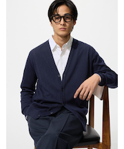 ニットVネックカーディガン