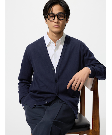 ニットVネックカーディガン