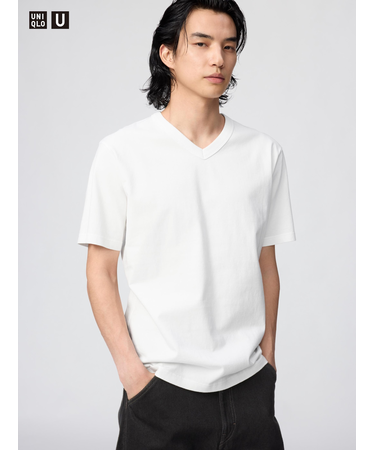 VネックTシャツ