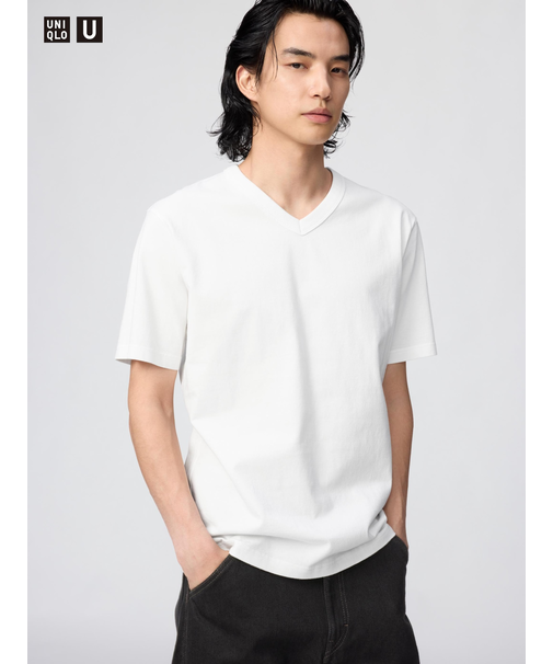 VネックTシャツ