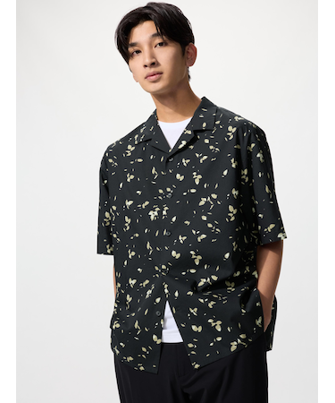 オープンカラーシャツ