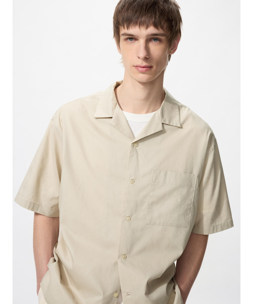 オープンカラーシャツ