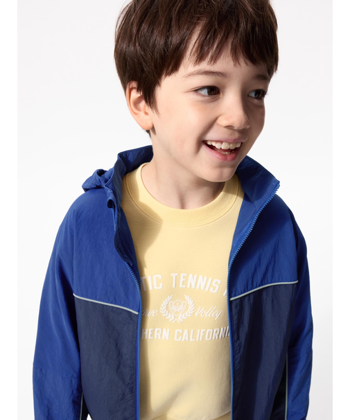 ポケッタブルUVカットパーカ