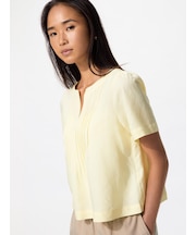 リネンブレンドキーネックブラウス