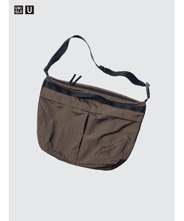 パッカブルショルダーバッグ