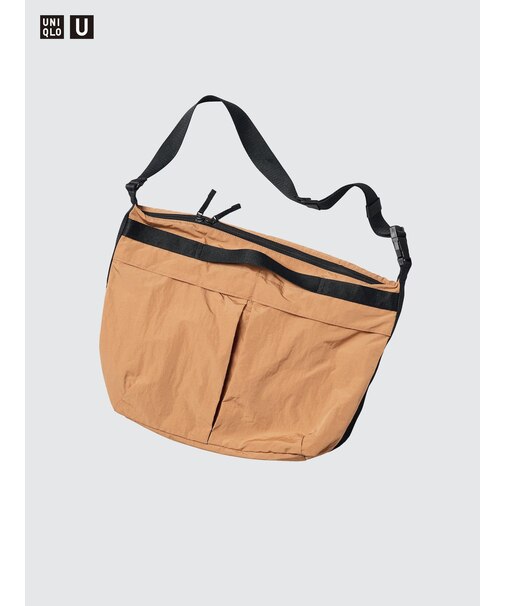 パッカブルショルダーバッグ