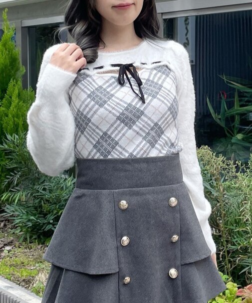 フロントアキリボンニット