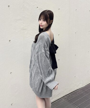 バックリボンニットワンピース