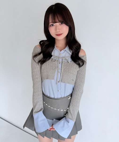 シャツレイヤードケーブルニット