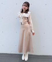 パイピングフリルカラーワンピース