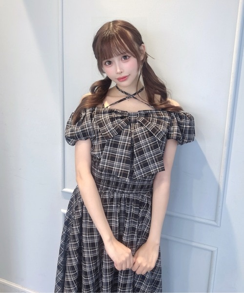 【r】ワンホン オフショル リボンオフショルワンピース｜ワンウェイの通販｜&mall（アンドモール