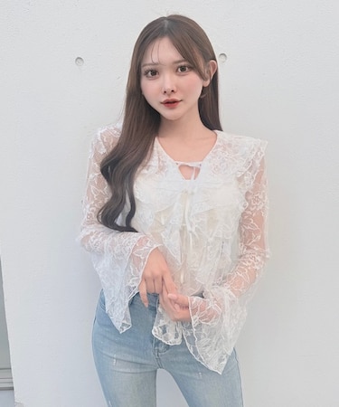 ラッフルリボンブラウス