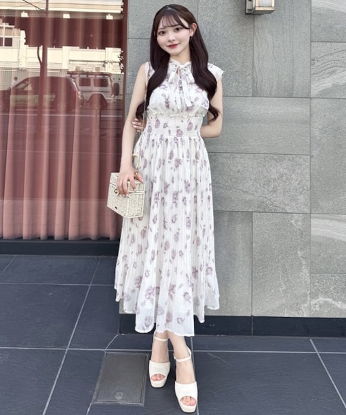 リボンタイフラワーワンピース