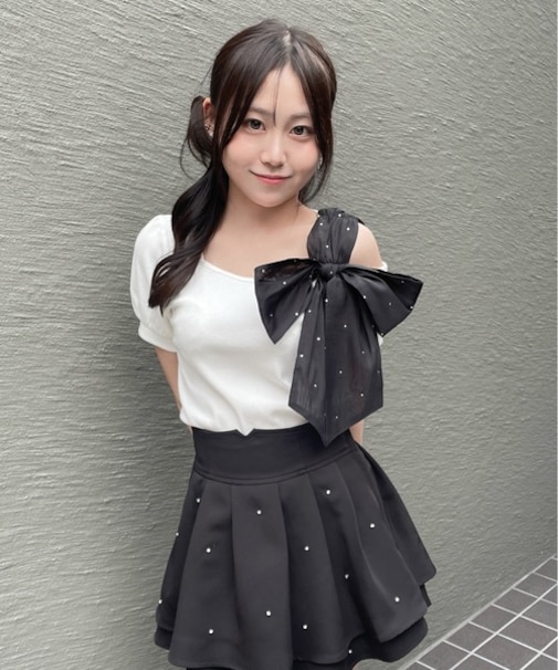 スクエアビックリボントップス