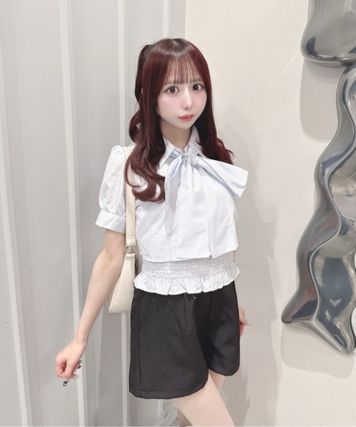 リボンレイヤードブラウス