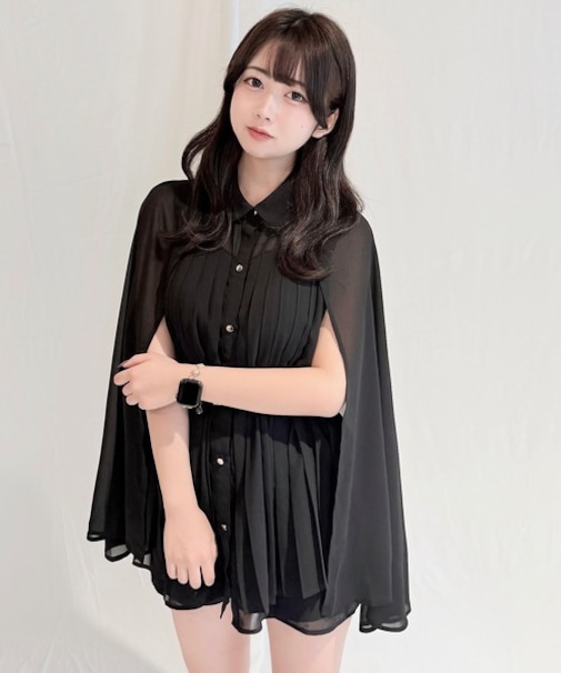 ケーププリーツシャツ