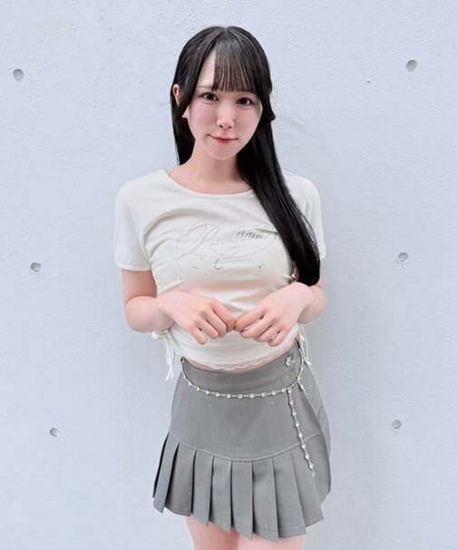 ストーンロゴTシャツ