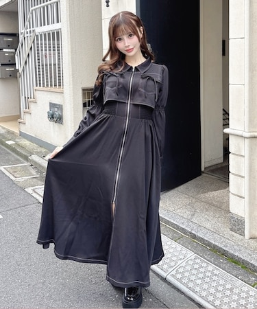 ロングレイヤードフロントジップワンピース