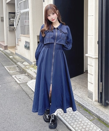 ロングレイヤードフロントジップワンピース