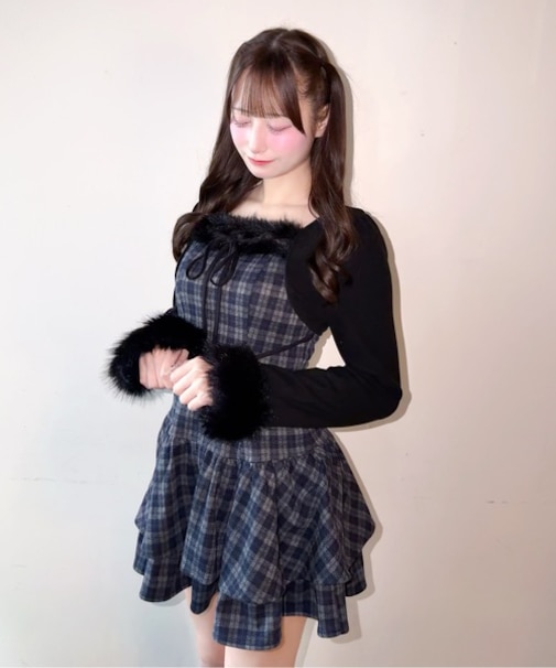 ファー付レイヤード風ワンピース