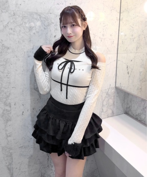 レイヤード風配色ロゴニット