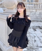 オフショルリボンニット