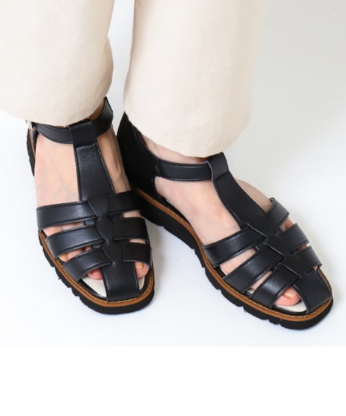 厚底グルカサンダル