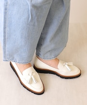 軽量厚底タッセルローファー