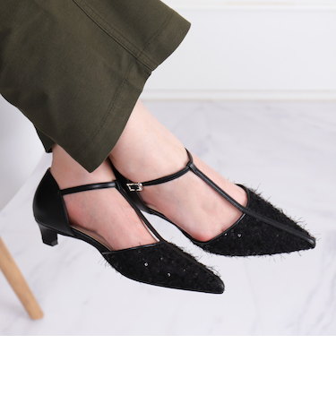 Tストラップ　ポインテッドトゥセパレートパンプス