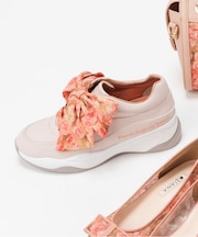 【絵画シリーズ】ヒールアップダッドスニーカー