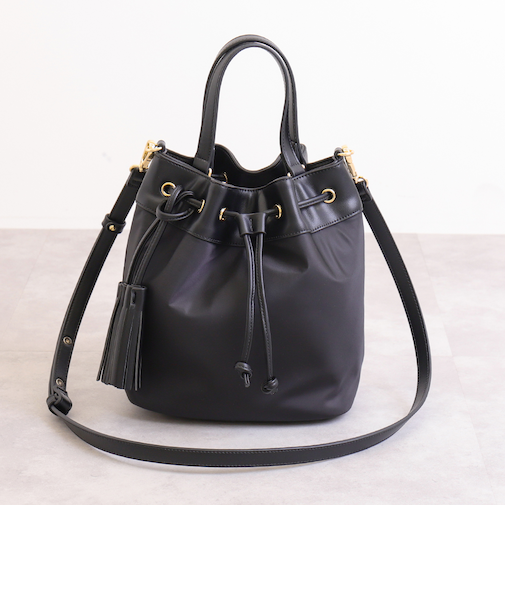 ショルダーベルト付属　2WAYナイロン巾着バッグ