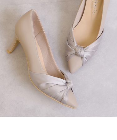 ドレープリボン　ポインテッドトゥパンプス