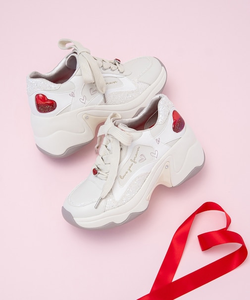 【バレンタイン限定デザイン】ハートモチーフ厚底スニーカー