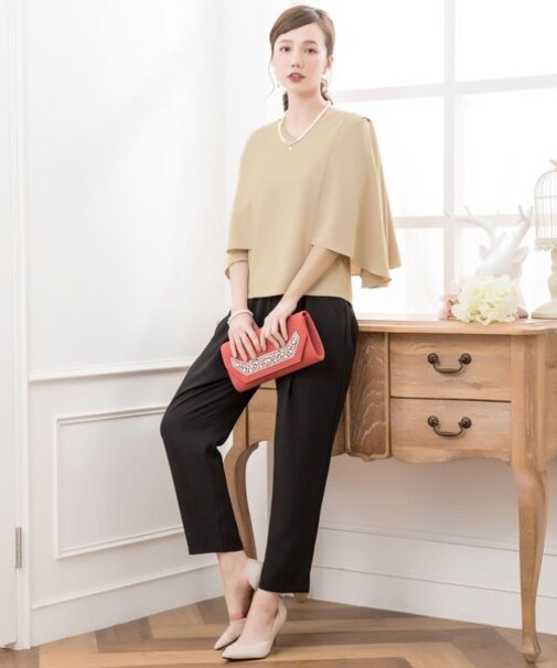 ケープ風デザインセットアップドレス