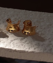 メタルフープピアス