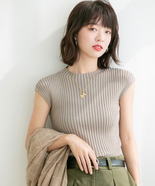 フレンチスリーブリブ切替サマーニットトップス