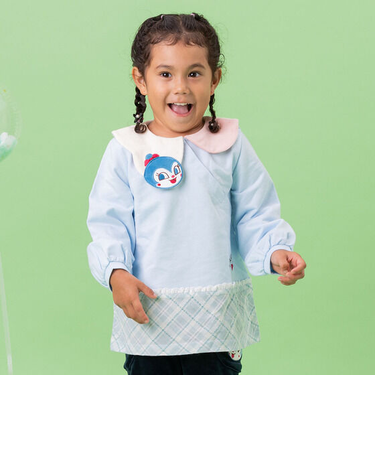 襟お顔アップリケプルオーバー