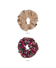 プールシュシュダブルカラー