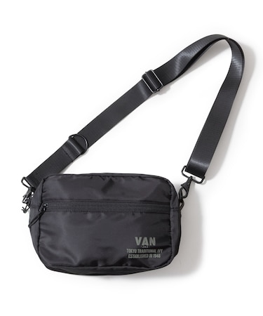 ショルダーバッグ